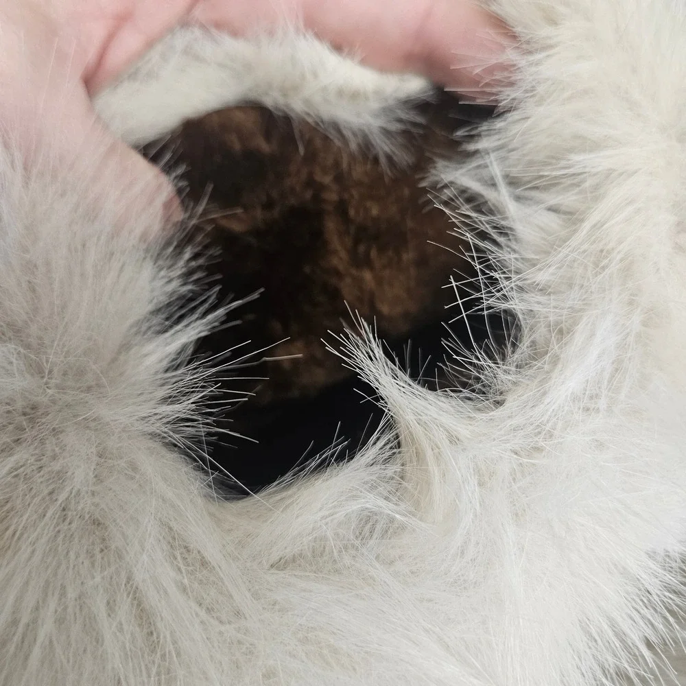 Wild Diva Faux Fur Boots Womens 6.5 Beige Shaggy Melanie-21 Yeti Apres Ski Style